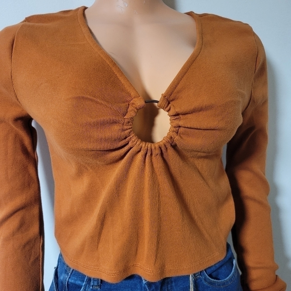 Free people NWT Key to my heart crop top size small. - Picture 3 of 9